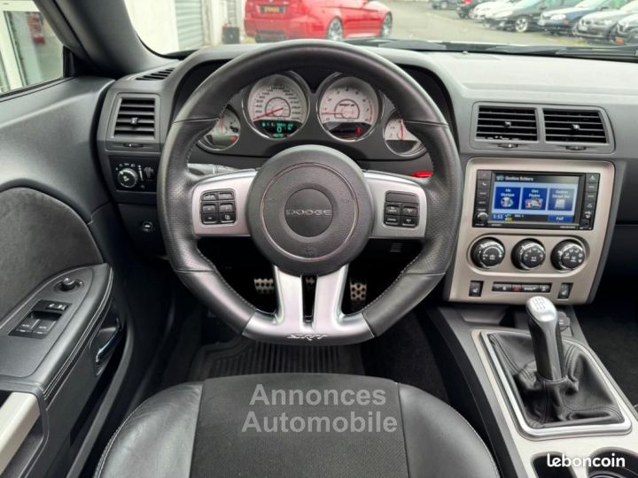 Dodge Challenger SRT-8 392 HEMI V8 64L 480ch TOIT OUVRANT SIEGES CHAUFFANTS - 3