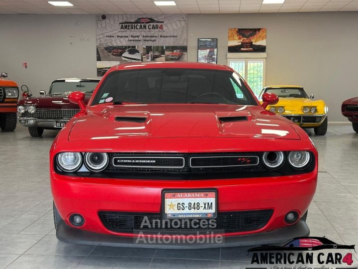 Dodge Challenger 64 scatpack - super track pack - 2