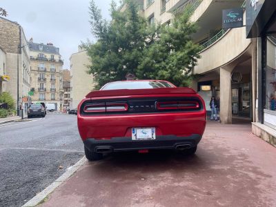 Dodge Challenger SXT Rouge   - 4