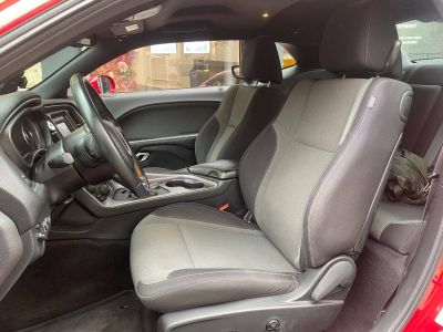 Dodge Challenger SXT Rouge   - 7