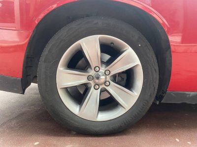 Dodge Challenger SXT Rouge   - 28