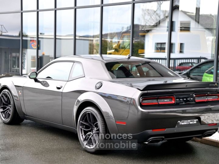Dodge Challenger Scat Pack 64 V8 HEMI Widebody - 6