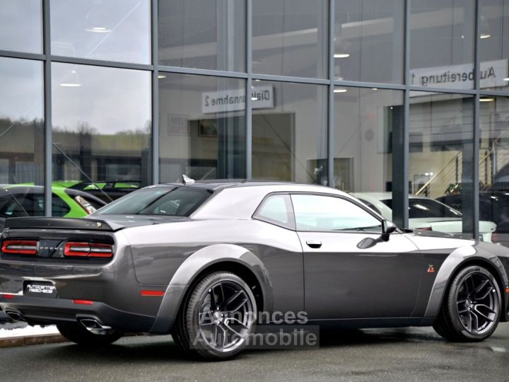 Dodge Challenger Scat Pack 64 V8 HEMI Widebody - 24