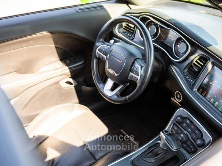 Dodge Challenger RT%2B - 10