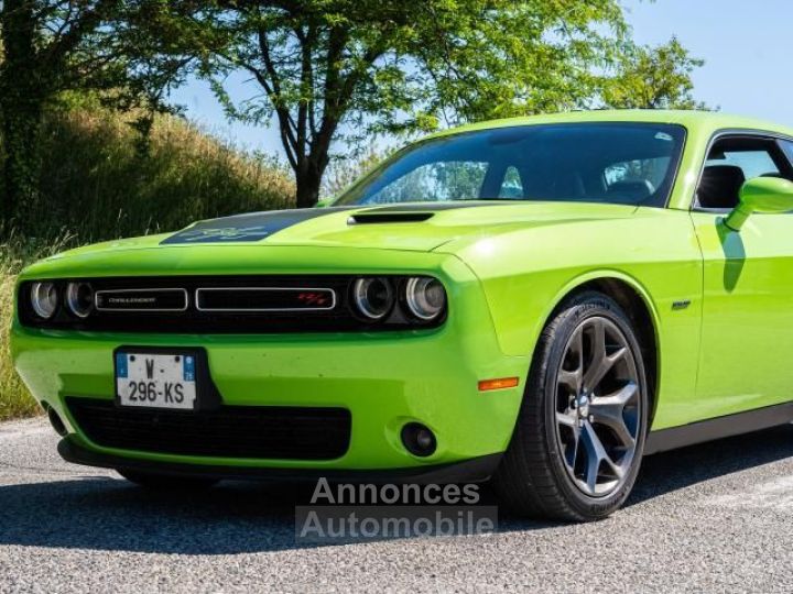 Dodge Challenger RT%2B - 11