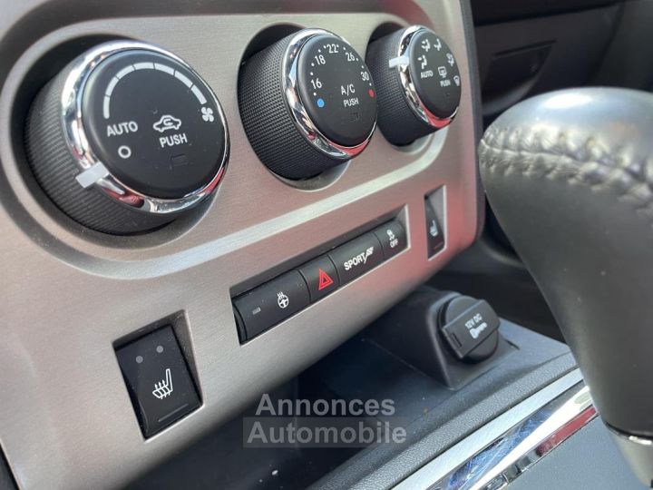 Dodge Challenger SRT 8 V8 64 477CH 392 HEMI IMMATRICULATION FRANÇAISE -TOIT OUVRANT-GARANTIE 6 MOIS-FINANCEMENT POSSIBLE- - 16