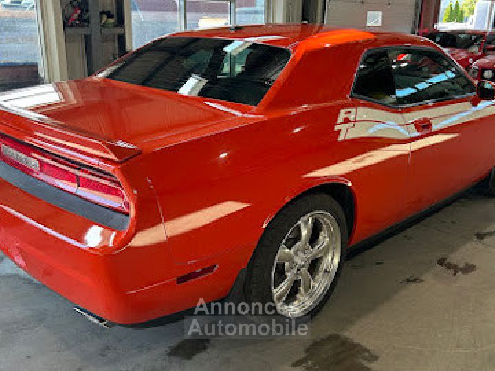 Dodge Challenger R/T 5,7L V8 HEMI 385 - 54000 Kms - 36900€ - 6
