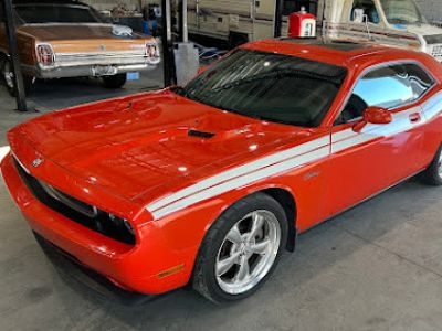 Dodge Challenger R/T 5,7L V8 HEMI 385 - 54000 Kms - 36900€   - 9