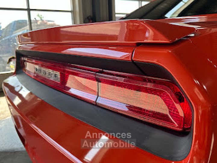 Dodge Challenger R/T 5,7L V8 HEMI 385 - 54000 Kms - 36900€ - 18