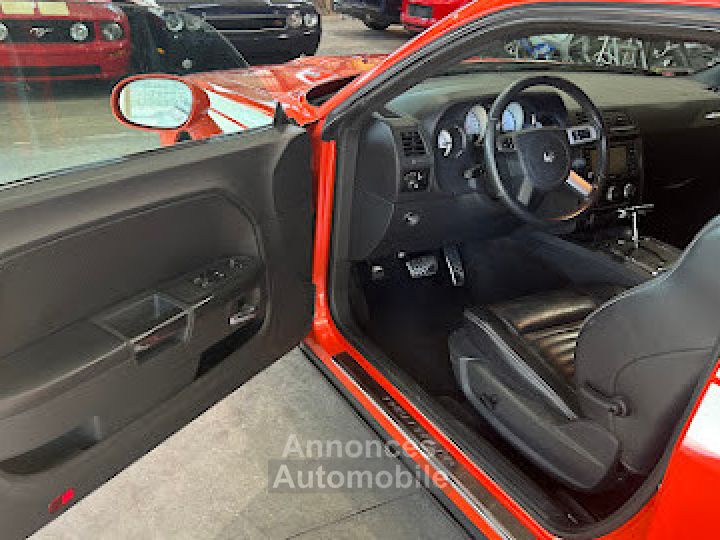 Dodge Challenger R/T 5,7L V8 HEMI 385 - 54000 Kms - 36900€ - 21
