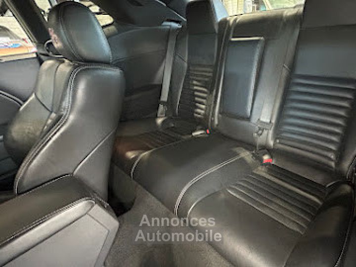 Dodge Challenger R/T 5,7L V8 HEMI 385 - 54000 Kms - 36900€ - 22