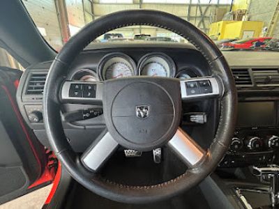 Dodge Challenger R/T 5,7L V8 HEMI 385 - 54000 Kms - 36900€   - 25