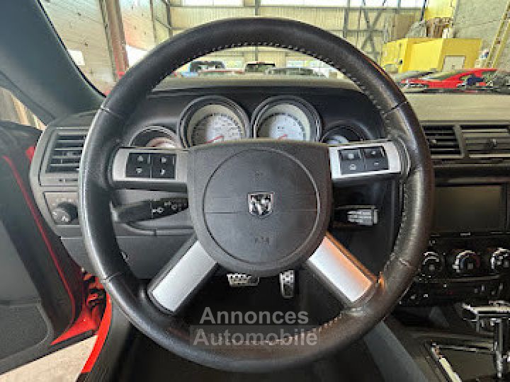 Dodge Challenger R/T 5,7L V8 HEMI 385 - 54000 Kms - 36900€ - 25