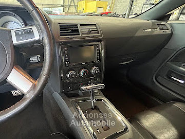 Dodge Challenger R/T 5,7L V8 HEMI 385 - 54000 Kms - 36900€ - 26