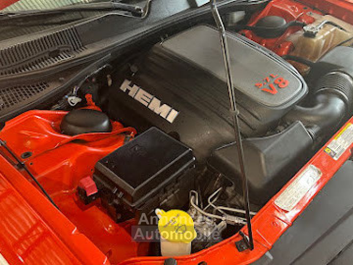 Dodge Challenger R/T 5,7L V8 HEMI 385 - 54000 Kms - 36900€ - 28