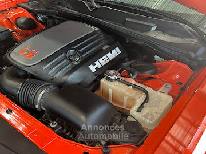 Dodge Challenger R/T 5,7L V8 HEMI 385 - 54000 Kms - 36900€ - 30
