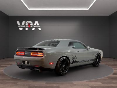 Dodge Challenger  · 64 V8 492ch · Scat Pack · Toit ouvrant · Sièges ventilés · Caméra de recul   - 6