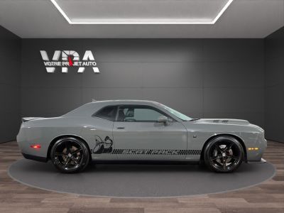 Dodge Challenger  · 64 V8 492ch · Scat Pack · Toit ouvrant · Sièges ventilés · Caméra de recul   - 7