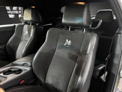 Dodge Challenger  · 64 V8 492ch · Scat Pack · Toit ouvrant · Sièges ventilés · Caméra de recul   - 12