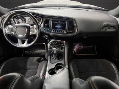 Dodge Challenger  · 64 V8 492ch · Scat Pack · Toit ouvrant · Sièges ventilés · Caméra de recul   - 13