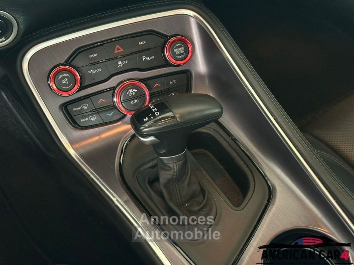 Dodge Challenger R/T%2B V8 57- Grosse révision ok - 17