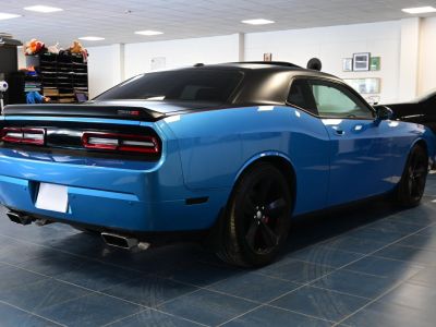 Dodge Challenger SRT8 61 431cv   - 4