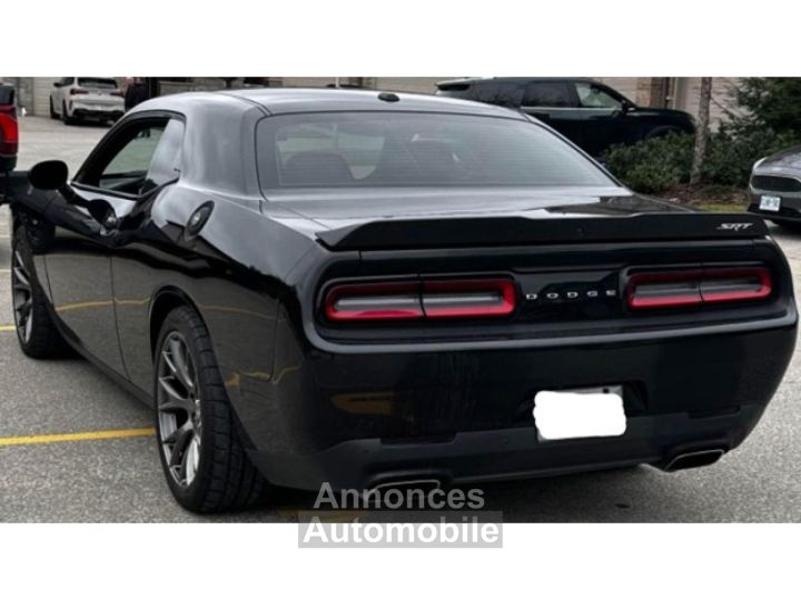 Dodge Challenger SRT 392 V8 64L 470 CV - 2