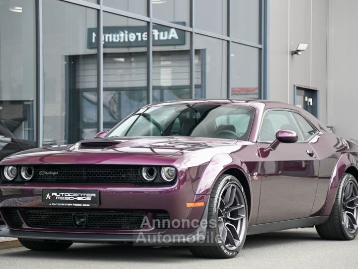 Dodge Challenger Scat Pack 64 V8 HEMI Widebody - 31