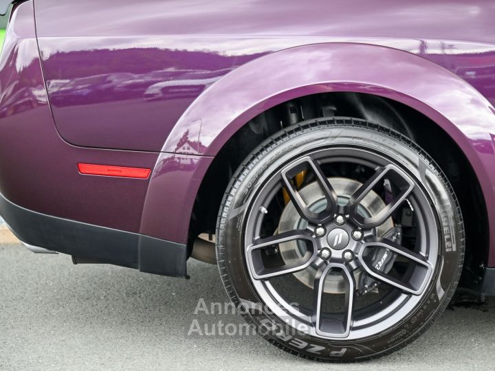 Dodge Challenger Scat Pack 64 V8 HEMI Widebody - 37