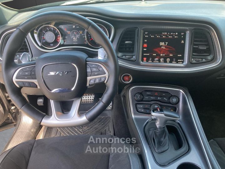 Dodge Challenger SRT 392 V8 64L 470 CV - 14