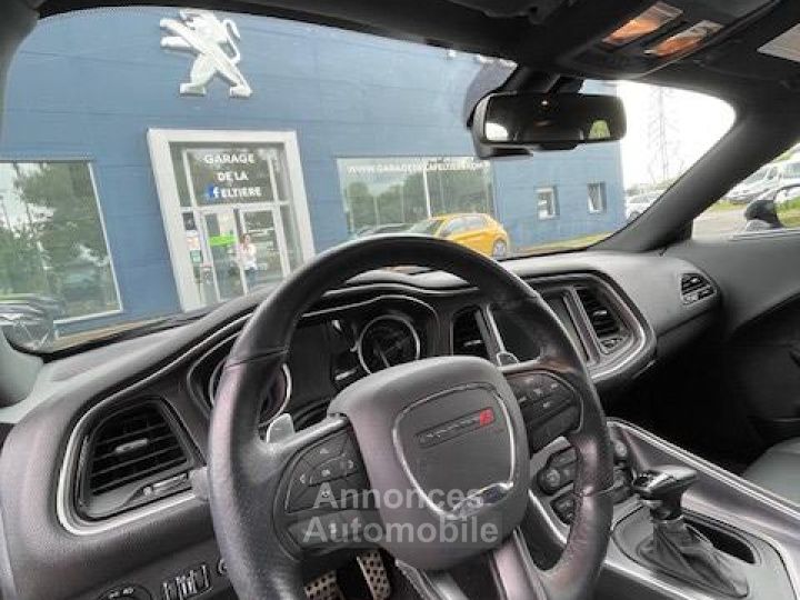 Dodge Challenger RT SCAT PACK shaker - 6