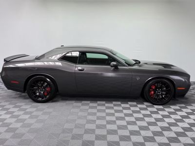 Dodge Challenger SRT HELLCAT - V8 62 - 717ch   - 3