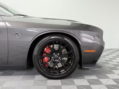 Dodge Challenger SRT HELLCAT - V8 62 - 717ch   - 7