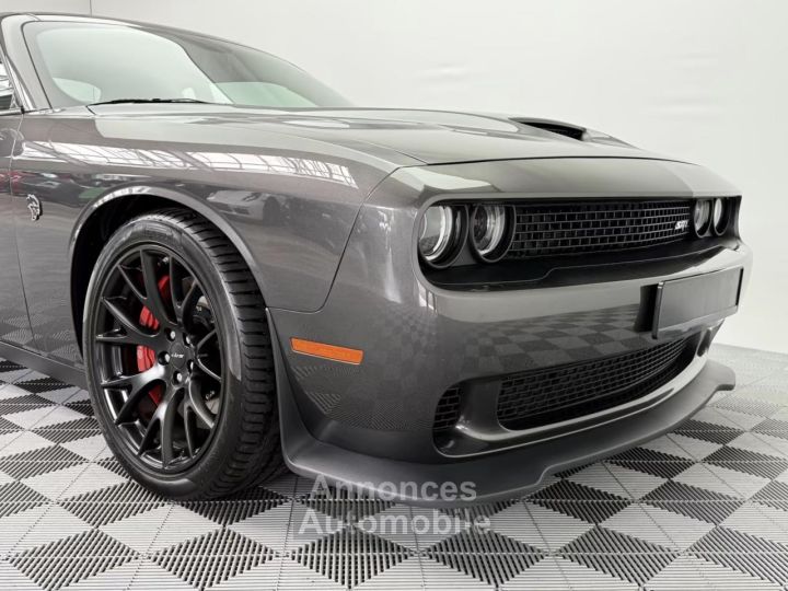 Dodge Challenger SRT HELLCAT - V8 62 - 717ch - 8