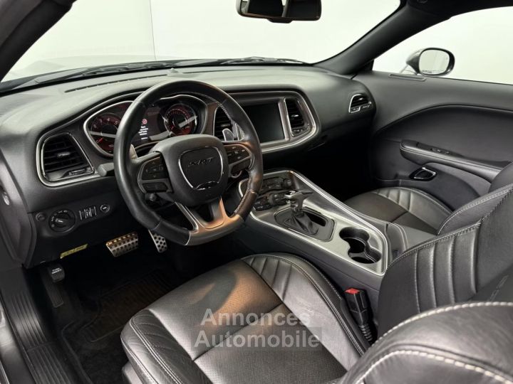 Dodge Challenger SRT HELLCAT - V8 62 - 717ch - 14