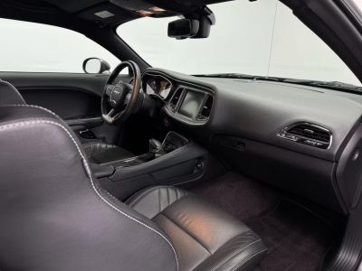Dodge Challenger SRT HELLCAT - V8 62 - 717ch   - 17