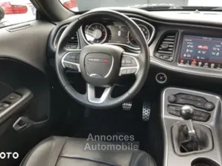 Dodge Challenger r/t 57l v8 tout compris hors homologation 4500e - 2