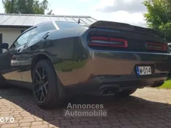 Dodge Challenger r/t 57l v8 tout compris hors homologation 4500e - 5
