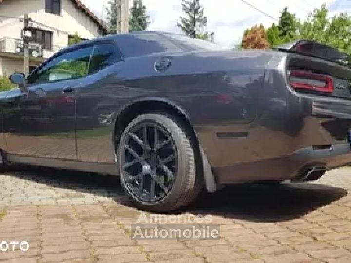Dodge Challenger r/t 57l v8 tout compris hors homologation 4500e - 6