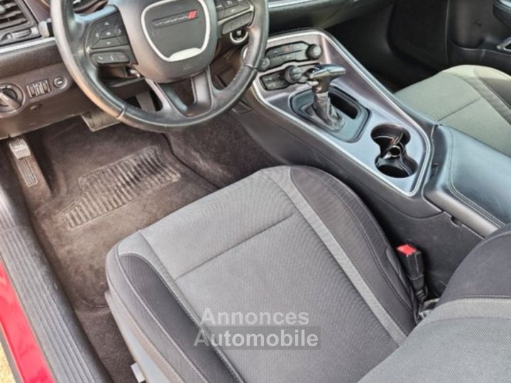 Dodge Challenger SXT 36i VVT - 7