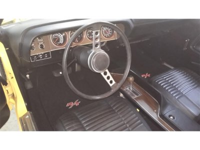 Dodge Challenger r/t    - 9