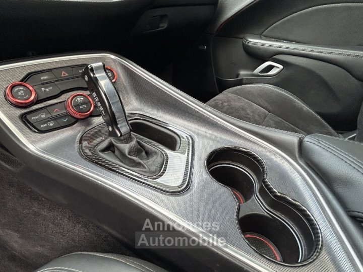 Dodge Challenger RT V8 5,7L BVA - 17