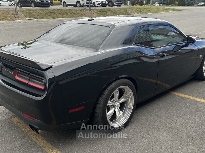 Dodge Challenger RT V8 5,7L BVA - 19