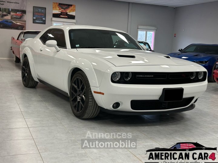 Dodge Challenger R/T+ 57 V8 370ch - 1