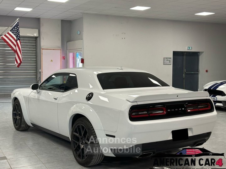 Dodge Challenger R/T+ 57 V8 370ch - 5