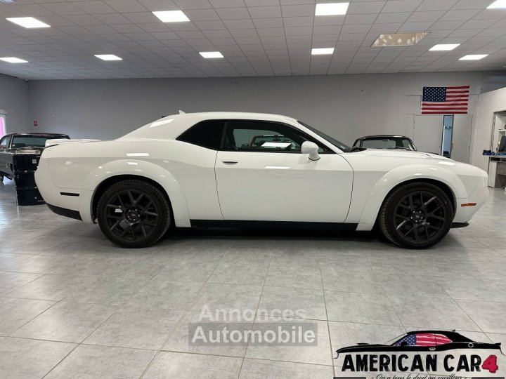 Dodge Challenger R/T+ 57 V8 370ch - 8