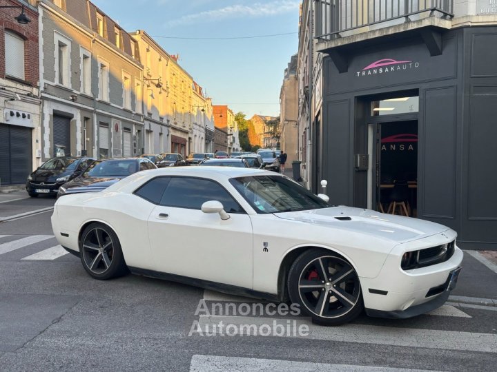 Dodge Challenger 250 SE - 1