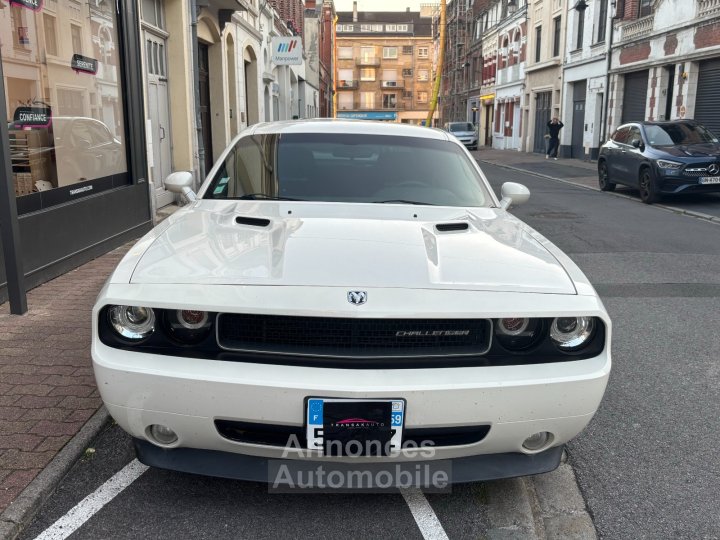 Dodge Challenger 250 SE - 2