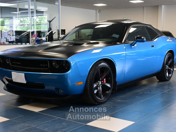 Dodge Challenger SRT8 61 431cv - 1