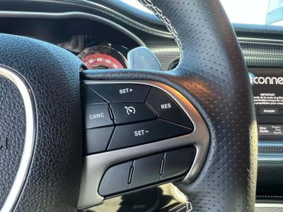 Dodge Challenger SRT HELLCAT V8 62L 717ch   - 15